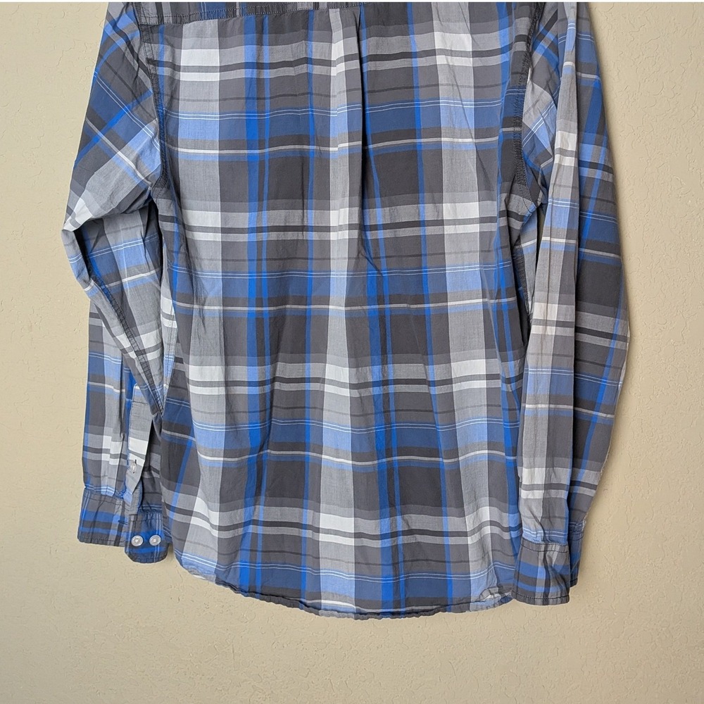 The North Face Men's Size M Blue Gray Plaid Button Front Casual Outdoor Shirt - Picture 6 of 7